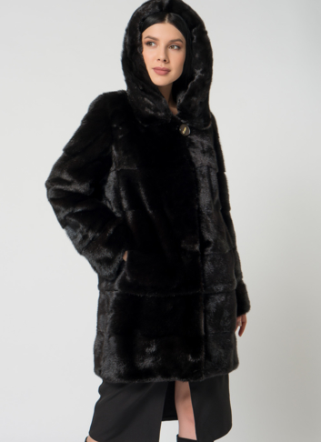 Норковая шуба с капюшоном Норковая шуба с капюшоном