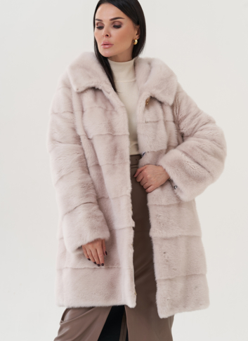 Шуба из норки с капюшоном  Шуба из норки с капюшоном