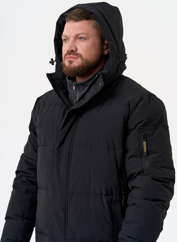 Мужской удлиненный пуховик с капюшоном Мужской удлиненный пуховик с капюшоном