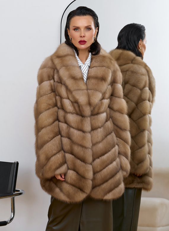 Женская шуба из куницы с воротником шаль Женская шуба из куницы с воротником шаль