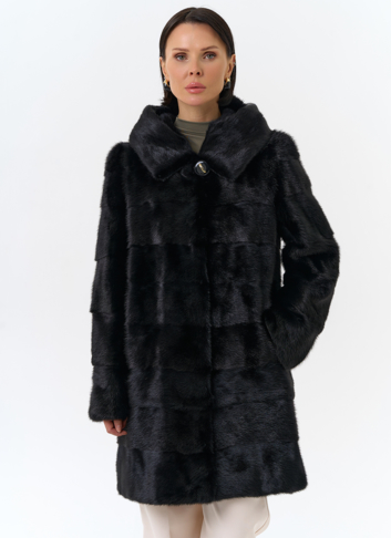 Шуба из норки с капюшоном черного цвета Шуба из норки с капюшоном черного цвета