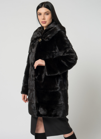 Норковая шуба с капюшоном Норковая шуба с капюшоном