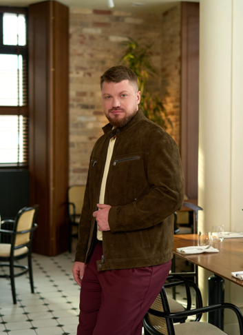 Мужская куртка из натуральной замши Мужская куртка из натуральной замши