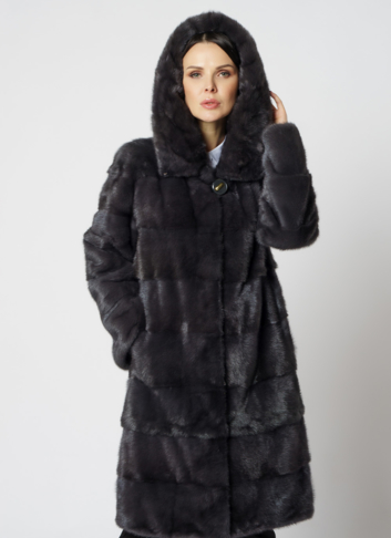 Норковая шуба в цвете графит с капюшоном  Норковая шуба в цвете графит с капюшоном
