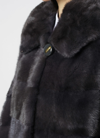 Норковая шуба в цвете графит с капюшоном  Норковая шуба в цвете графит с капюшоном