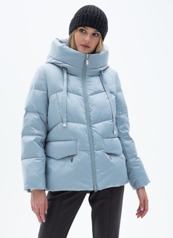 Женский пуховик голубого цвета Женский пуховик голубого цвета